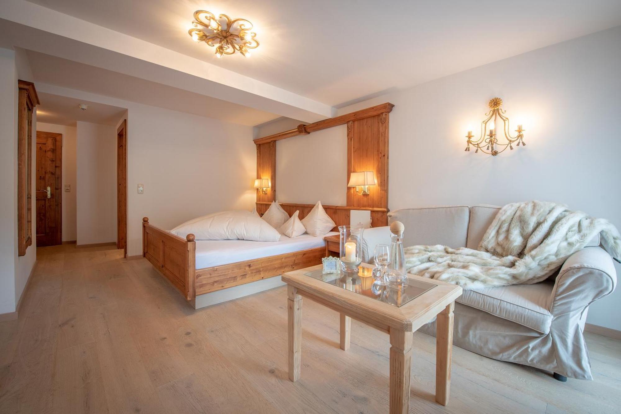 Hotel Alpenblick Zillertal Хипах Стая снимка