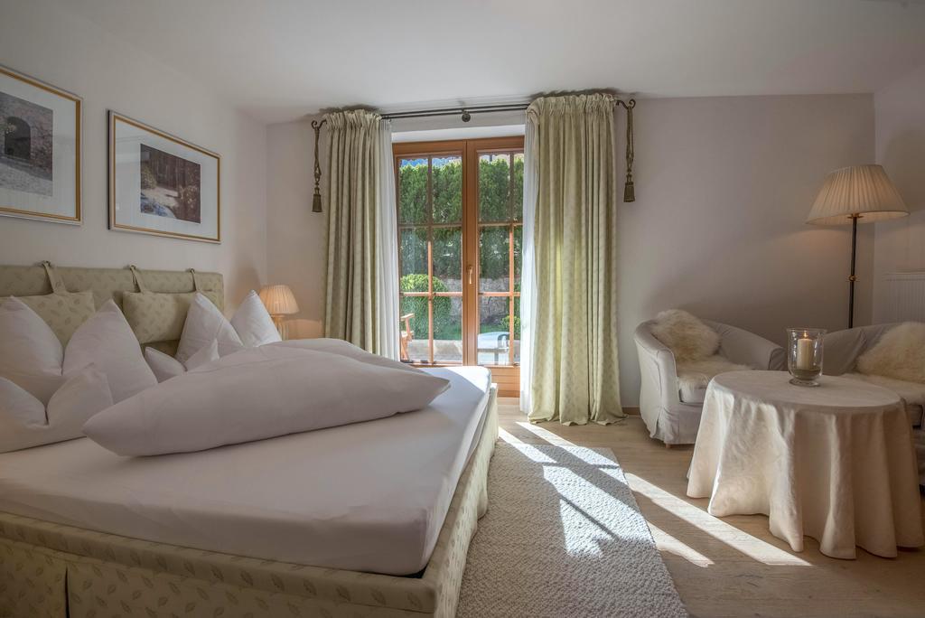 Hotel Alpenblick Zillertal Хипах Стая снимка