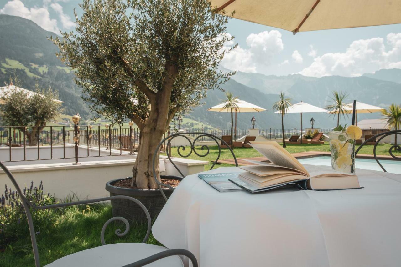 Hotel Alpenblick Zillertal Хипах Екстериор снимка