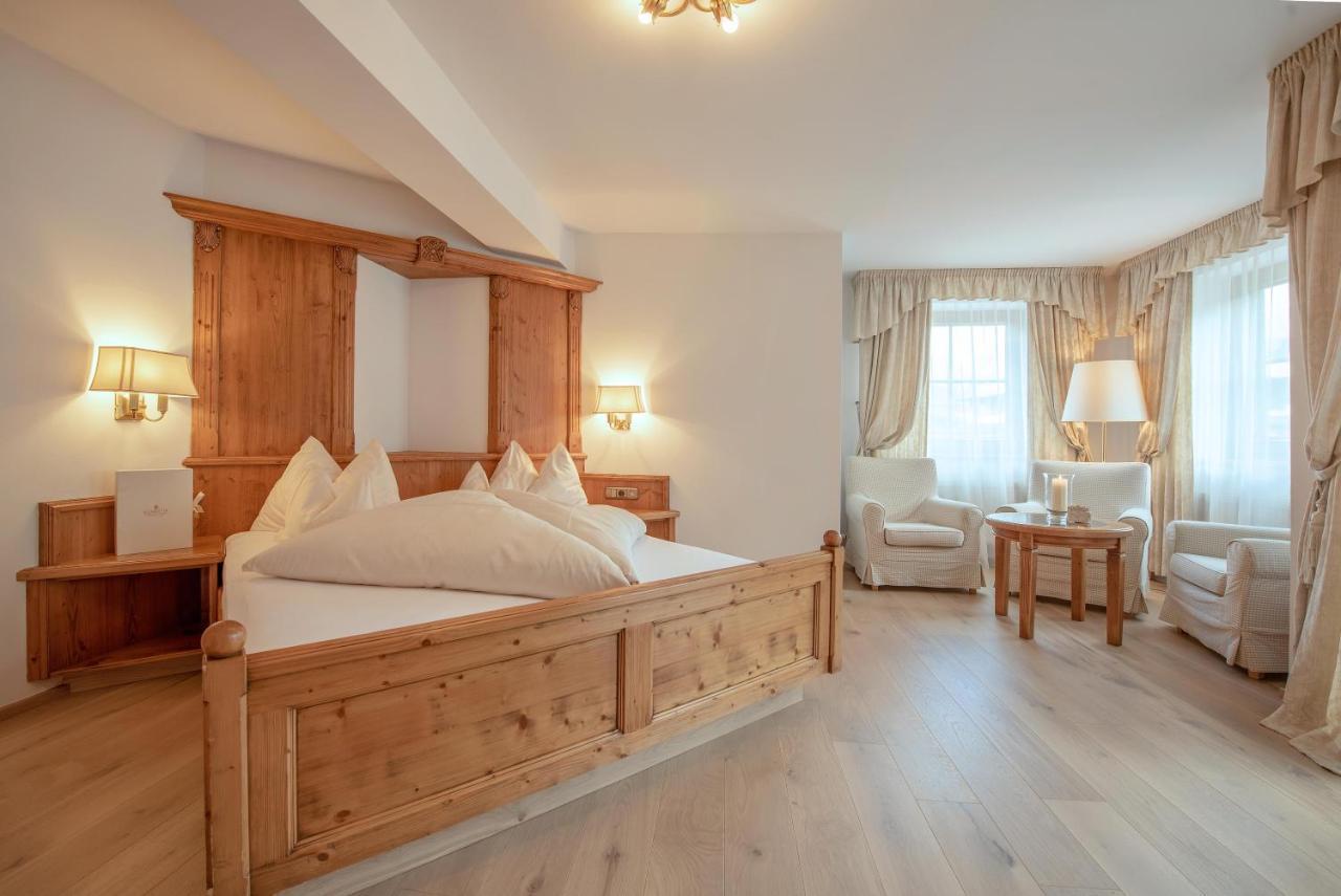 Hotel Alpenblick Zillertal Хипах Стая снимка