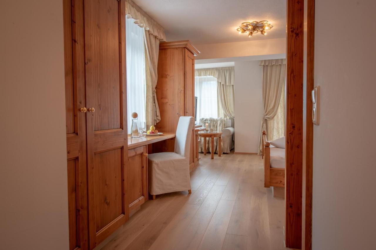 Hotel Alpenblick Zillertal Хипах Стая снимка
